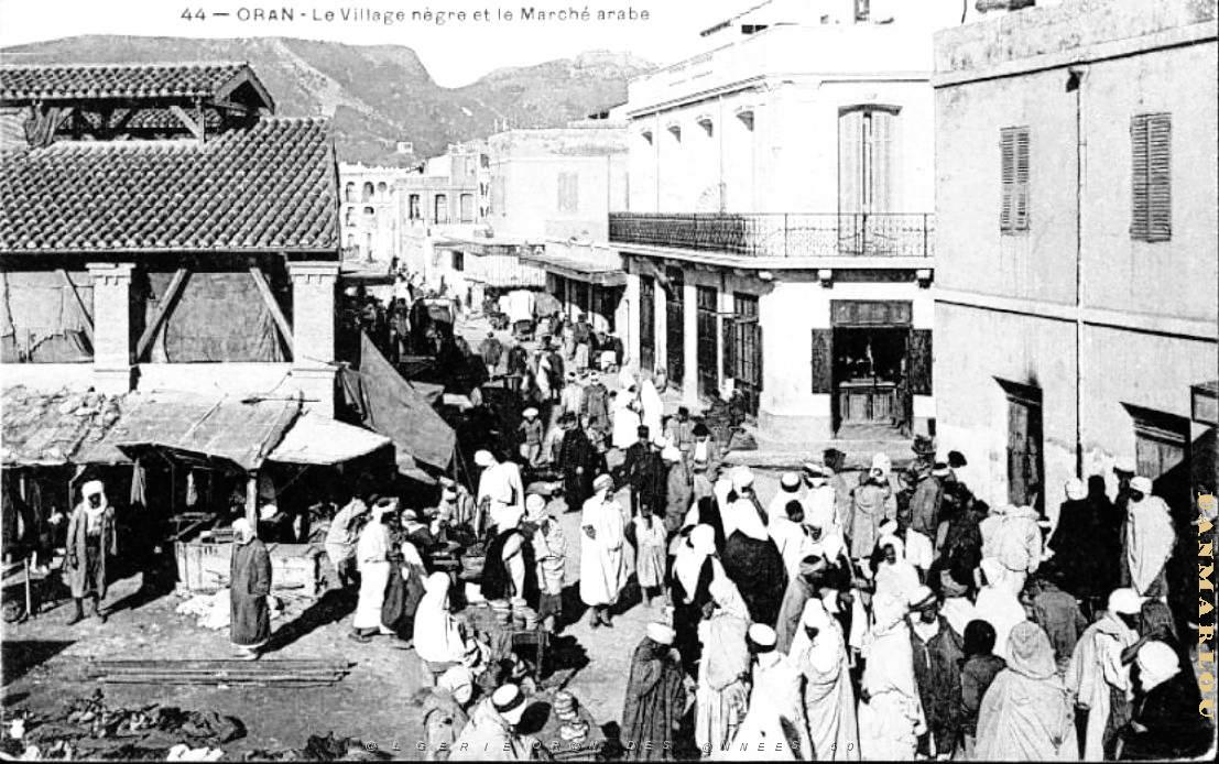 CA a- 034- Village negre.jpg